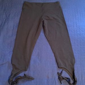 Victoria Sport Short Leggings